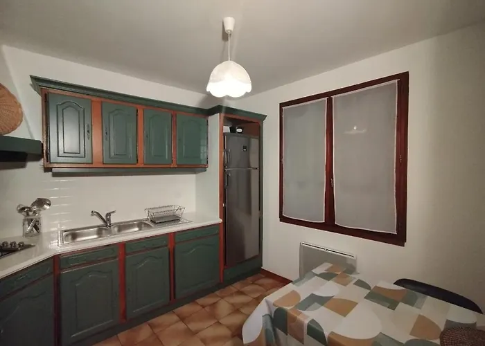 Cheminee, Jardin Et Tranquillite Assuree *